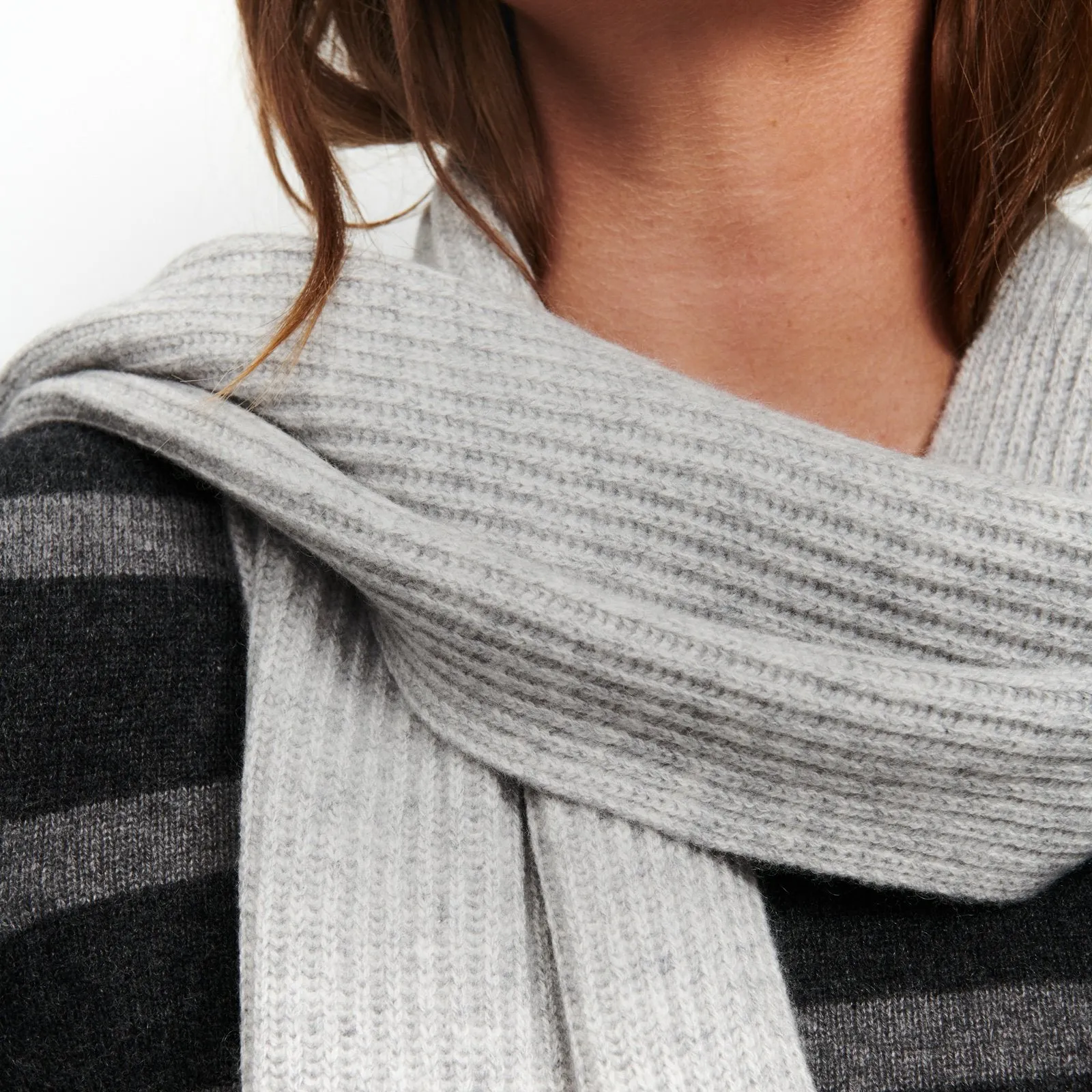 Luxe Cashmere Ribbed Scarf